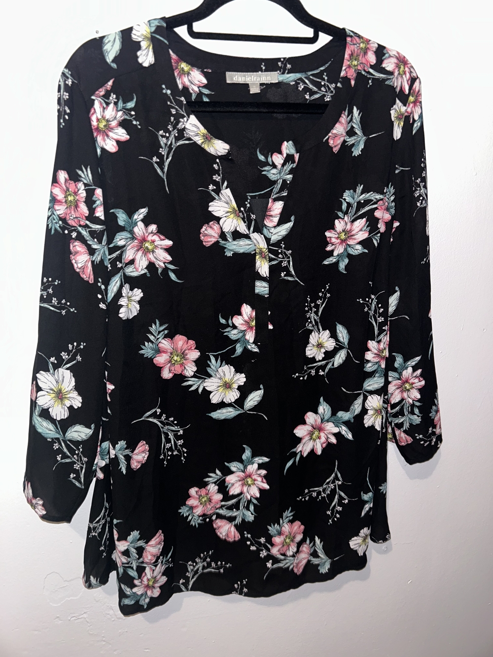 daniel rainn Black Floral Split-Neck Blouse